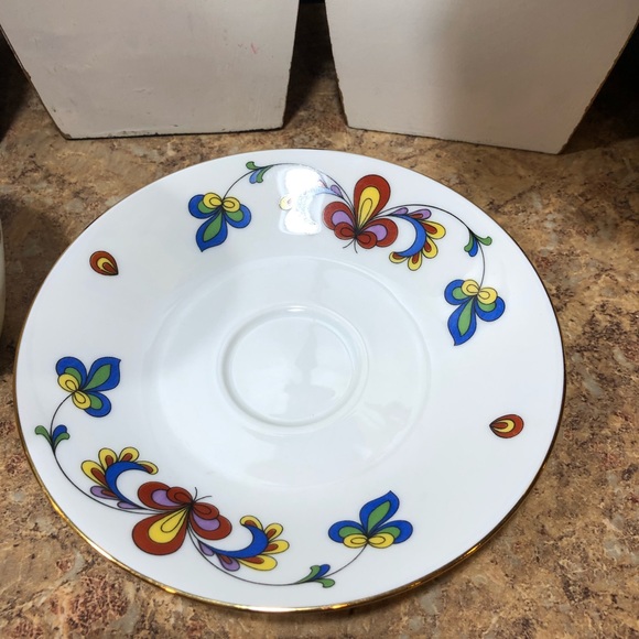 Porsgrund Norway Farmers Rose Demitasse Cup & Saucer (Rim, Gold Trim) Set - Picture 4 of 13